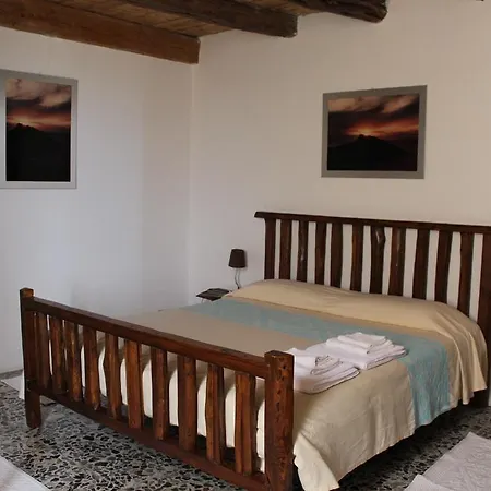 Casa Doria Bed & Breakfast