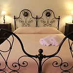 فندق مبيت وإفطار Casa Doria 4*